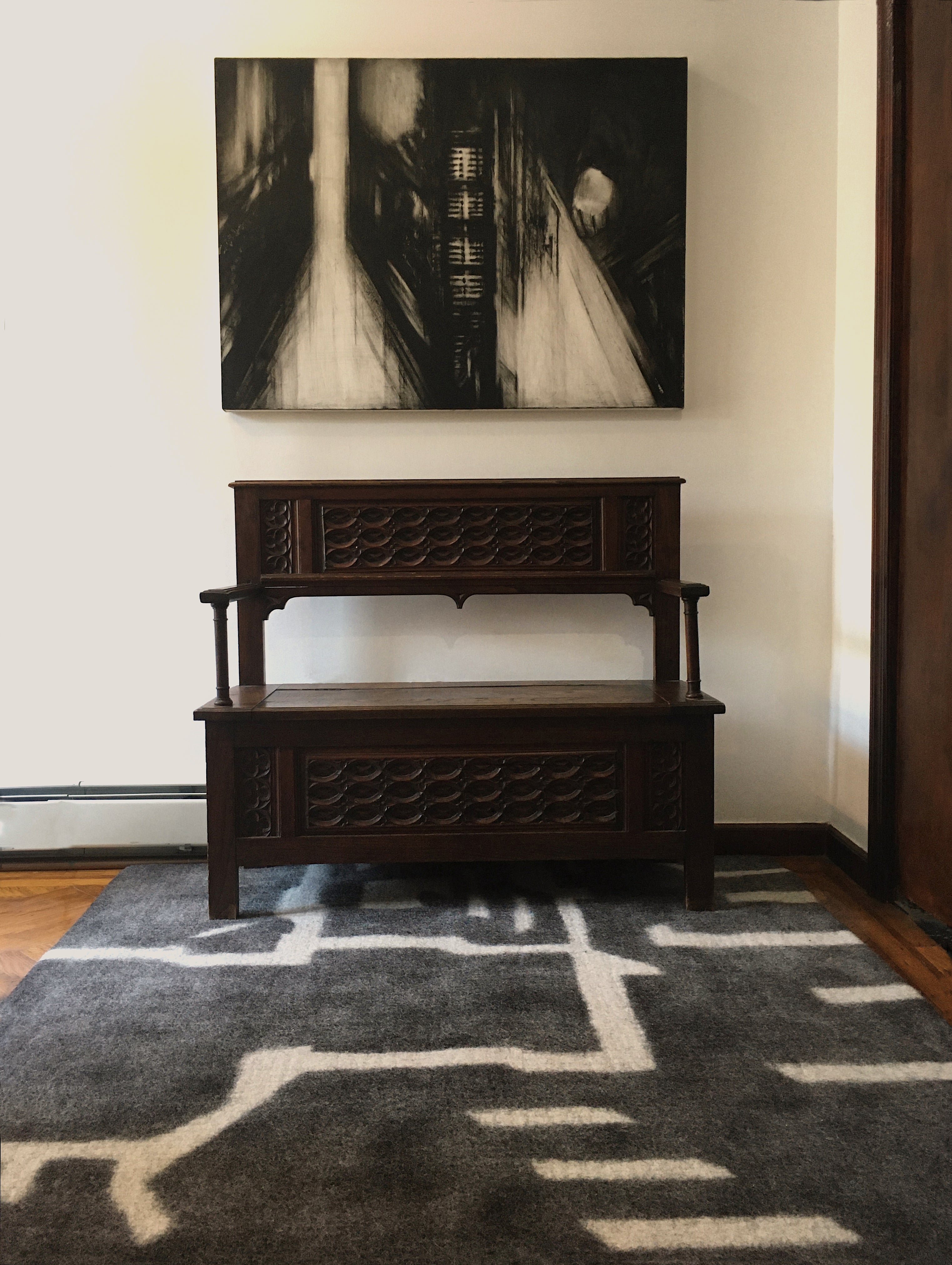 Perimeter Rug 5' x 7'