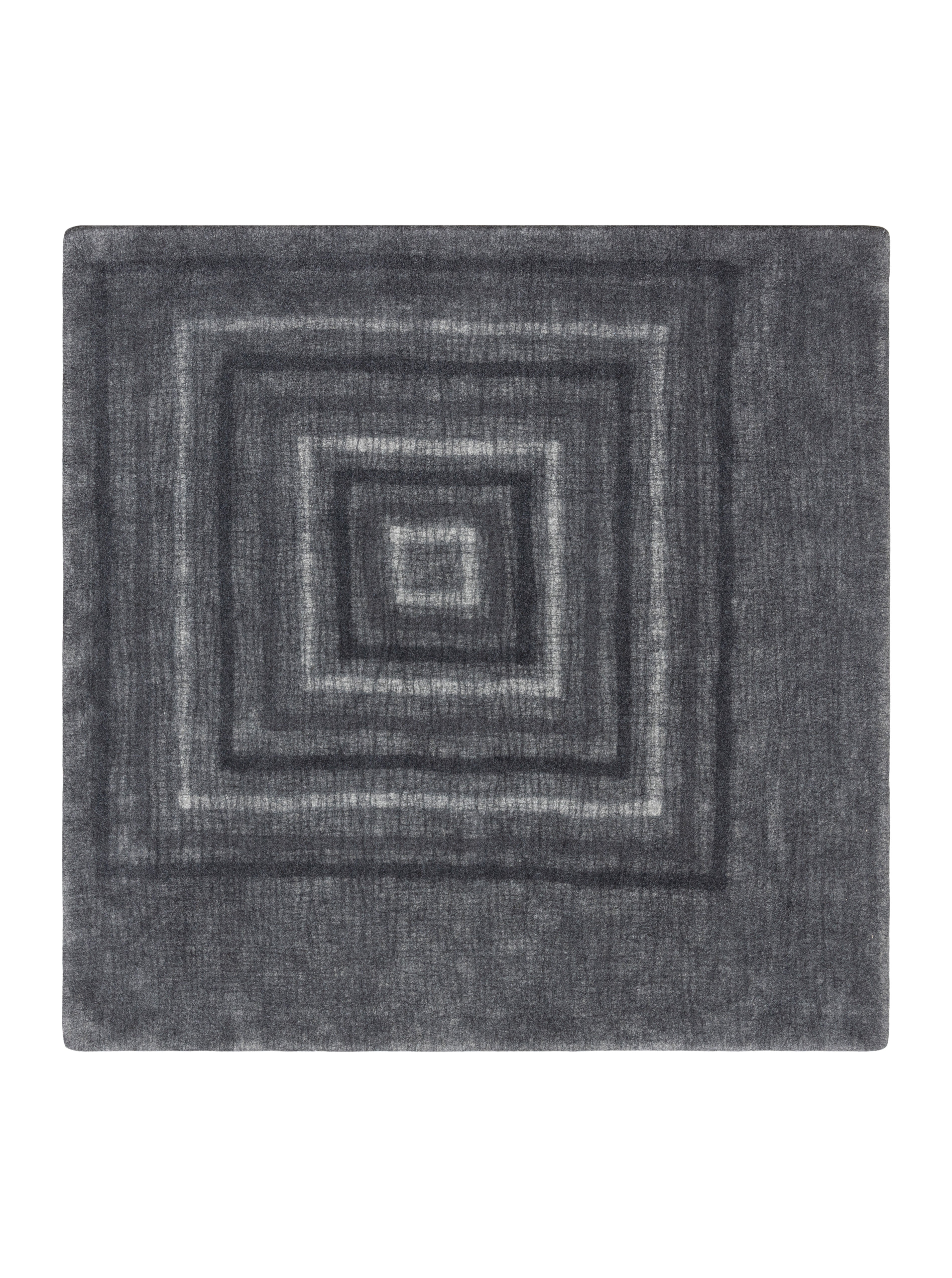 Godseye Rug 7' x 7'