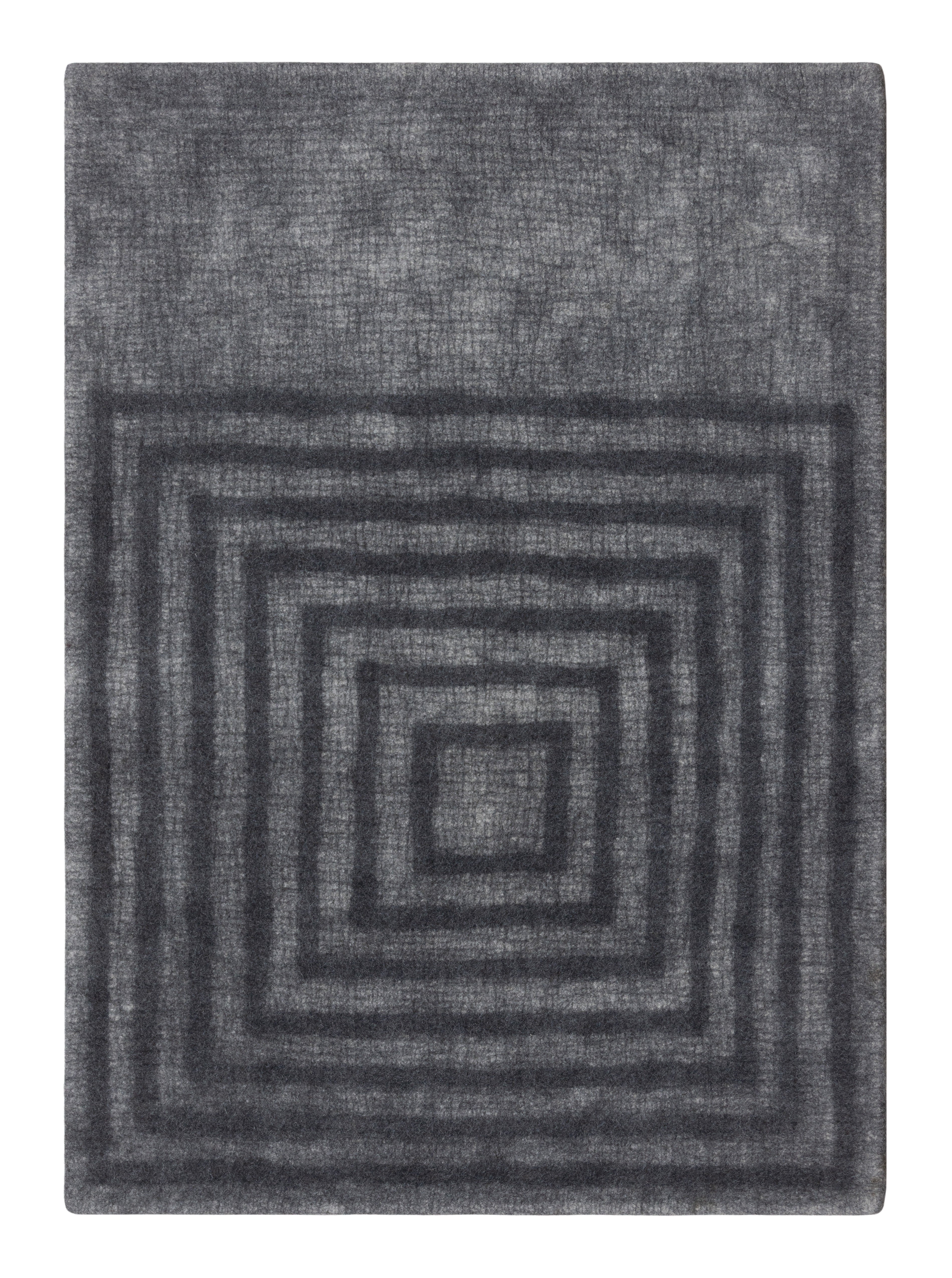 Godseye Rug 5' x 7'