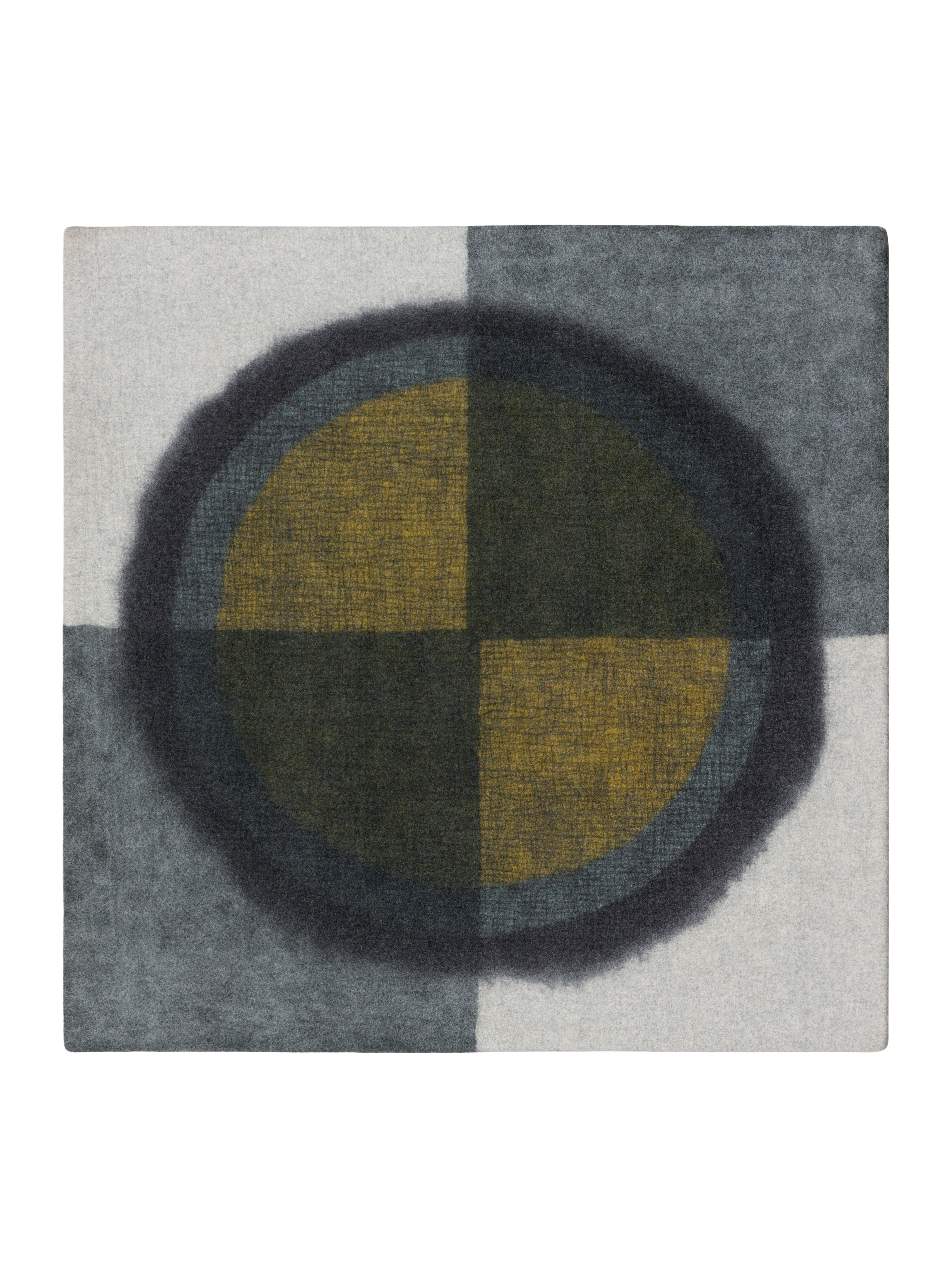 Hole Rug 7' x 7'
