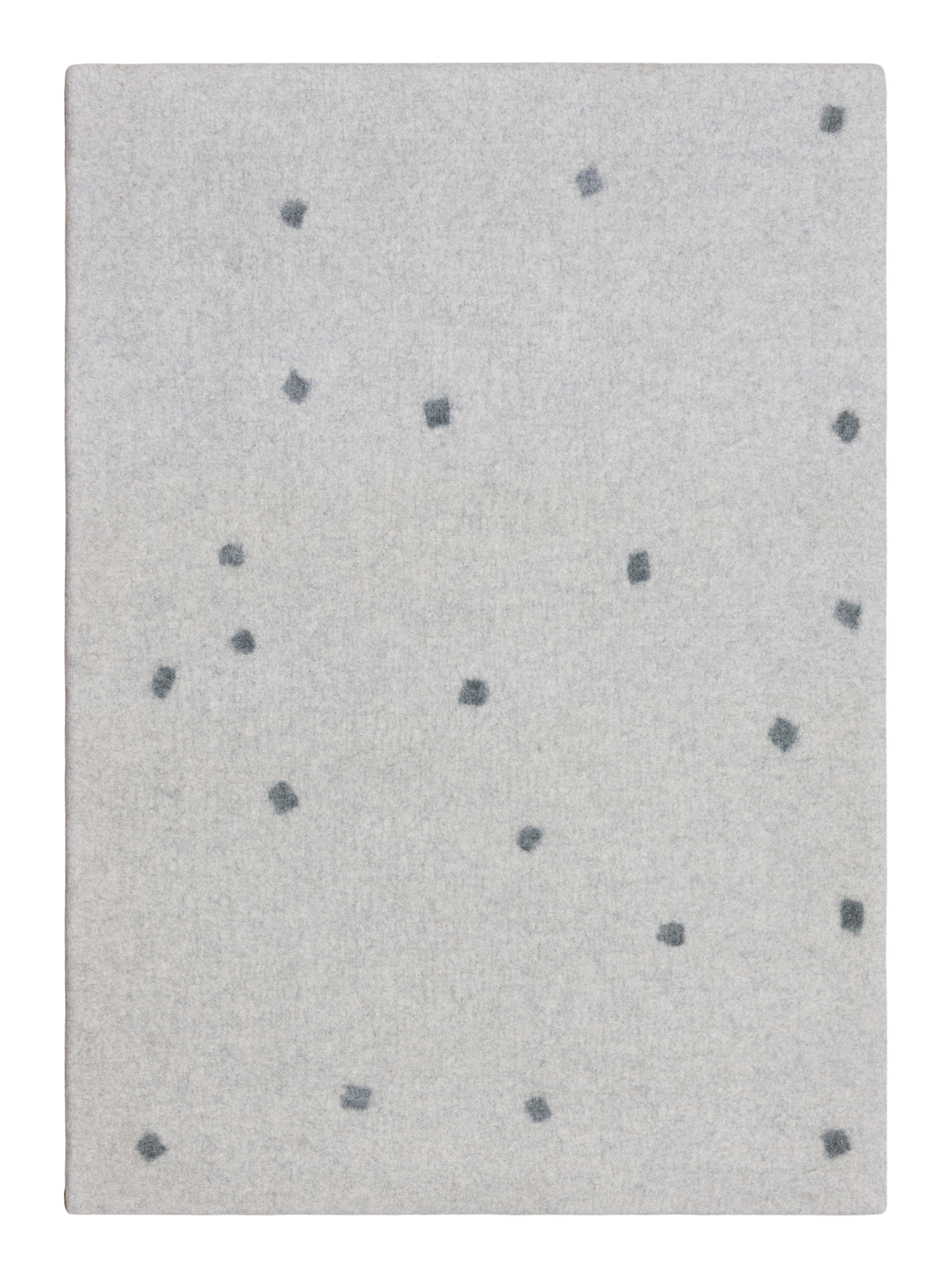 Climb Rug 5' x 7'