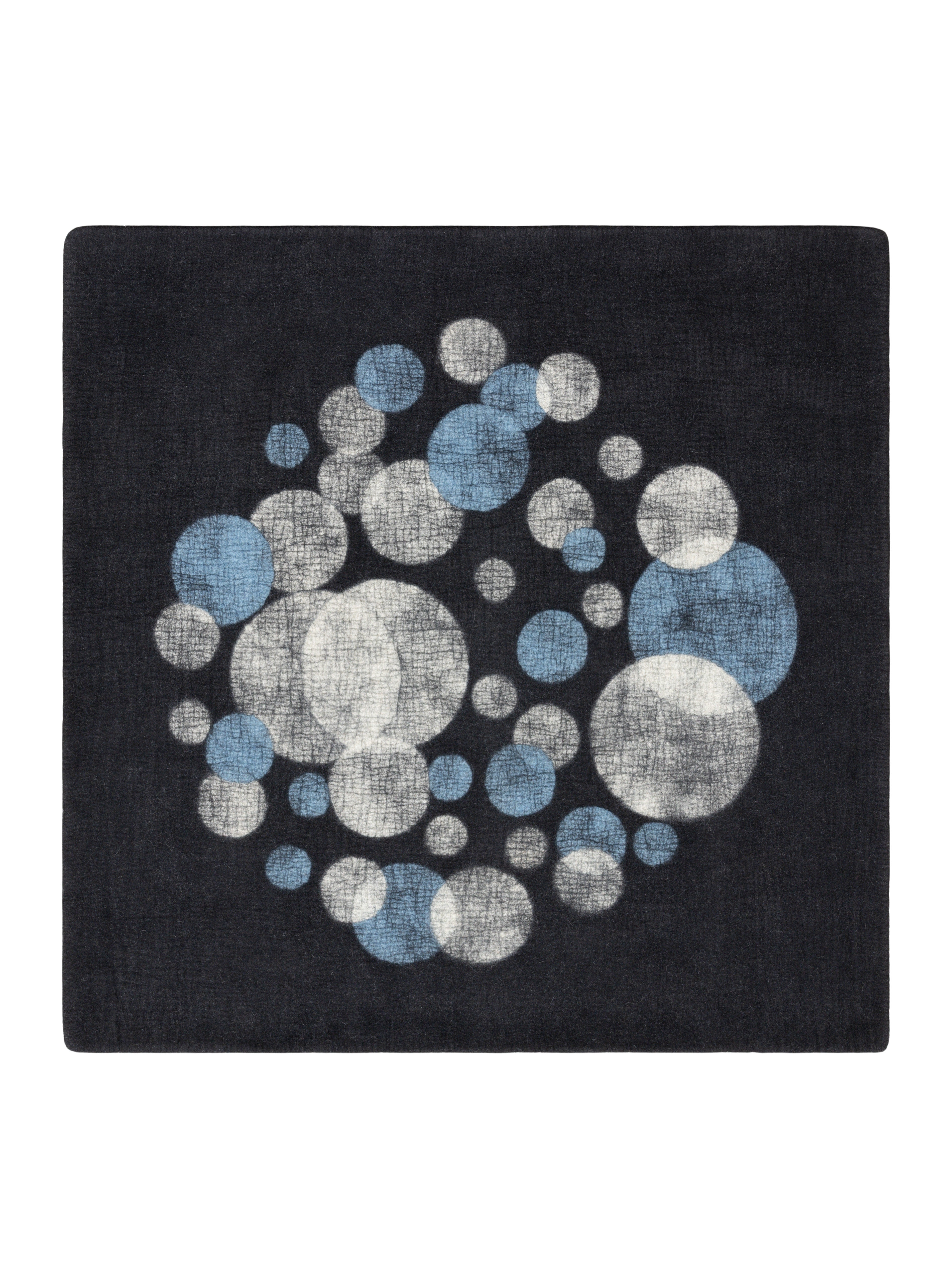 Koreh Rug 7' x 7'