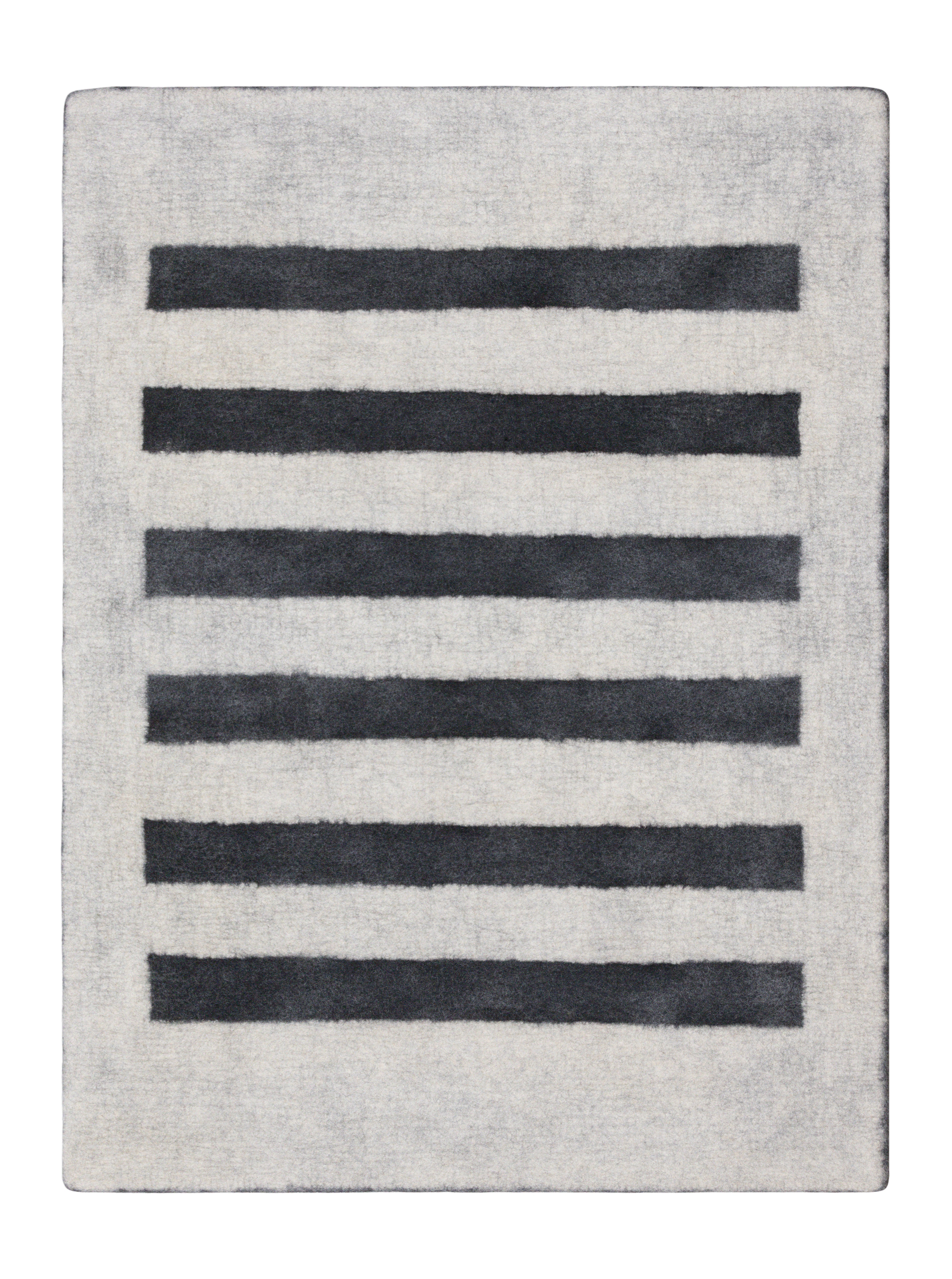 Aya Rug 6' x 8'