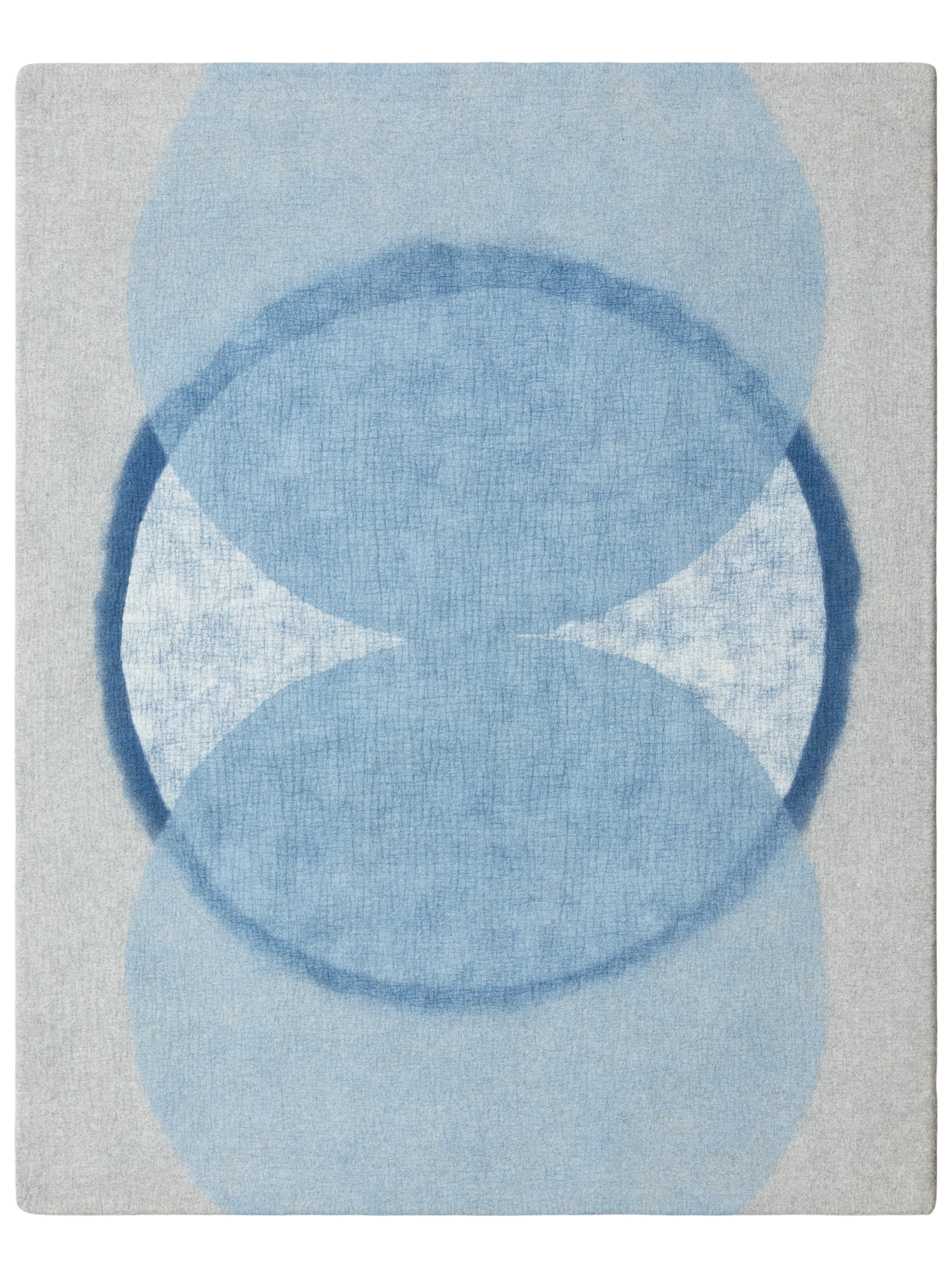 Geohole Rug 8' x 10'