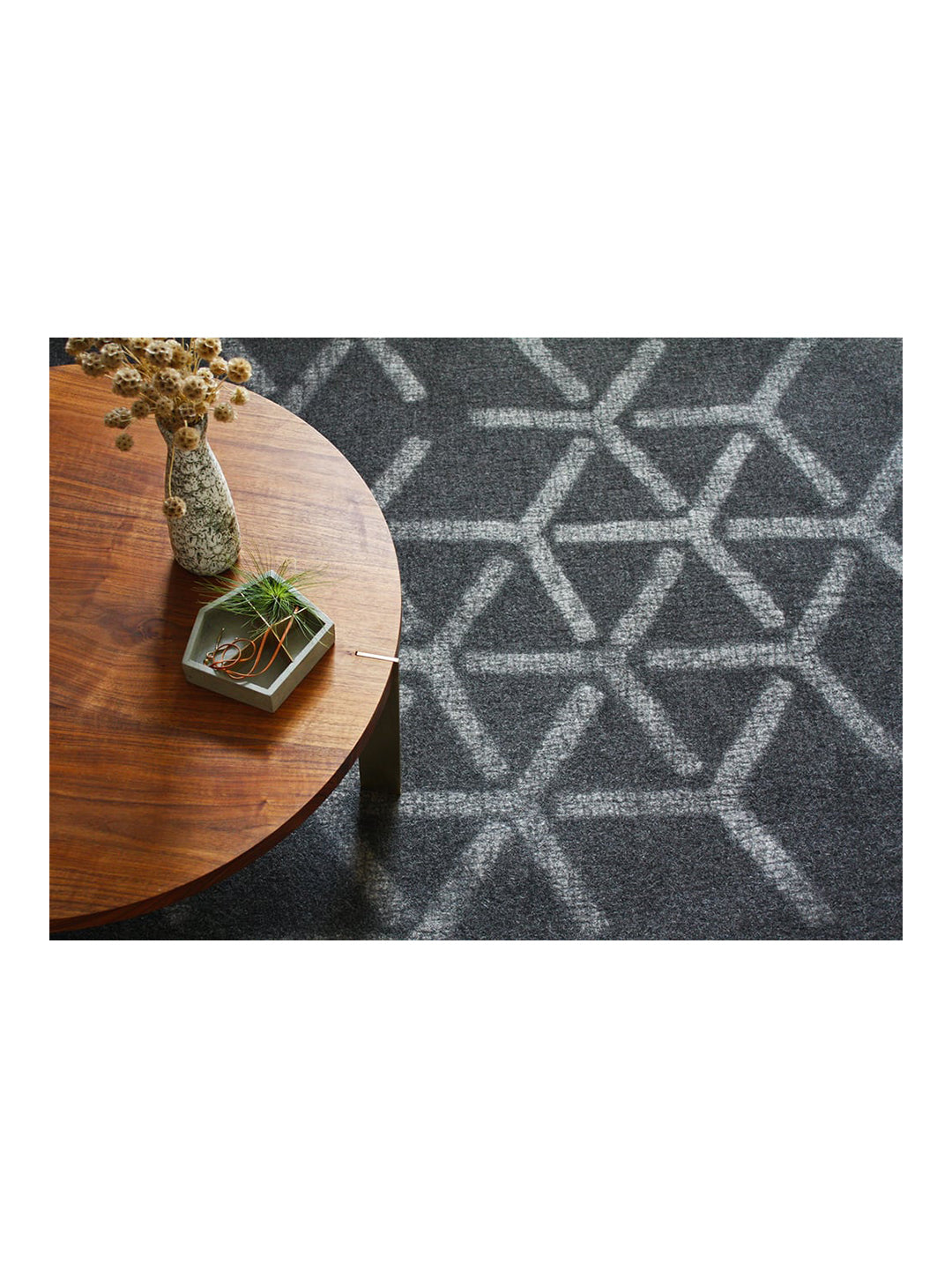 Matrix Rug 5' x 7'