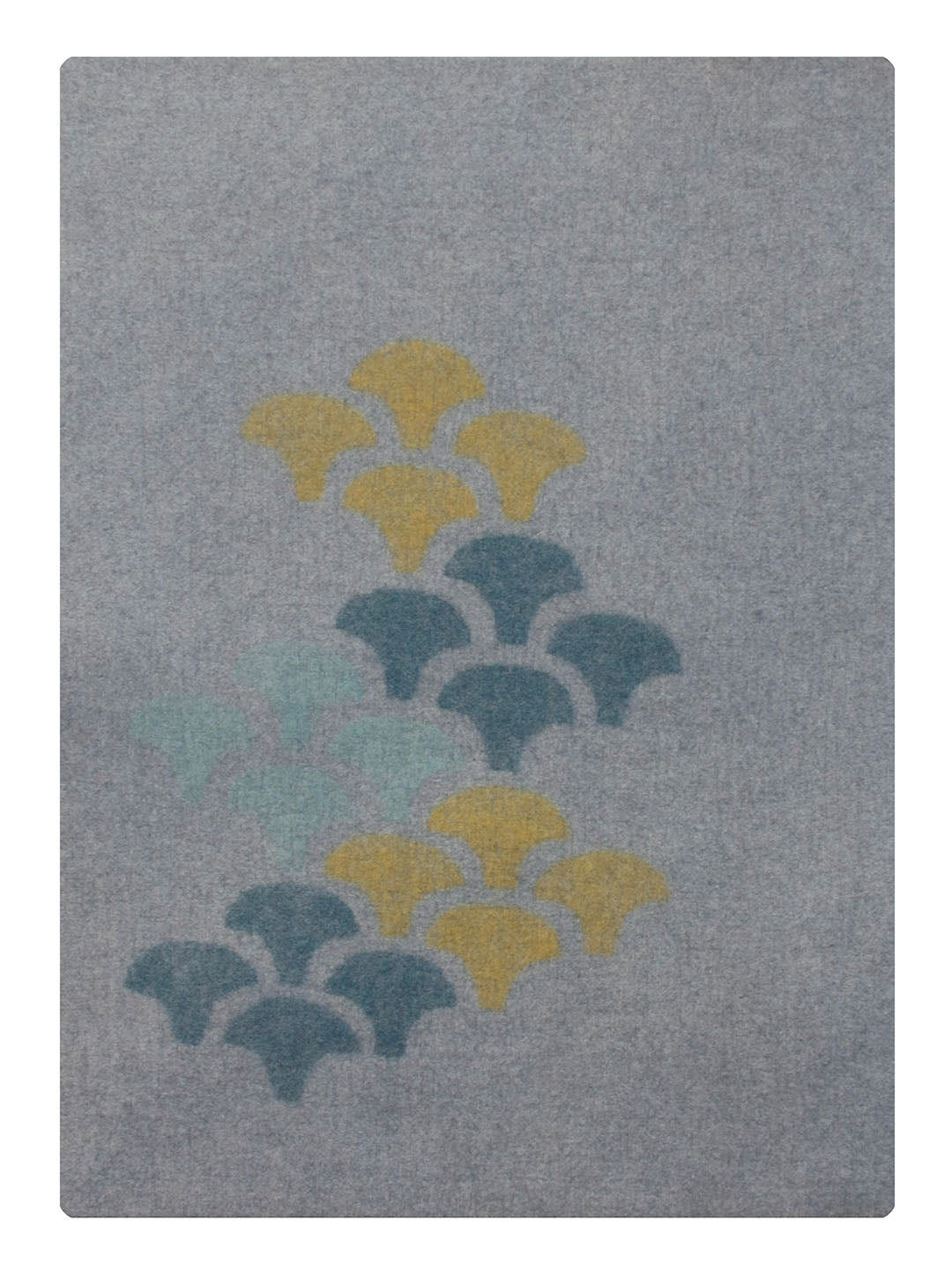 Fishskall  Rug 5' x 7'